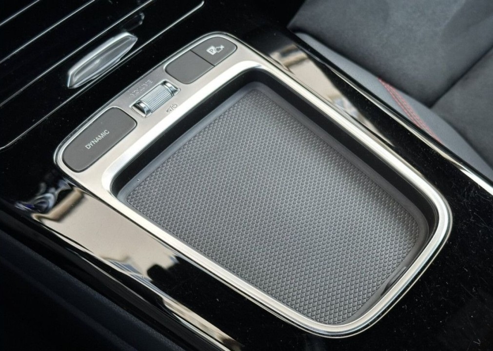 Mercedes-Benz CLA 35 AMG 4MATIC Coupé - foto 19