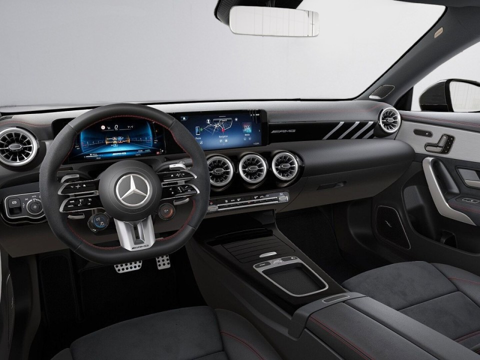 Mercedes-Benz CLA 35 AMG 4MATIC Coupé - foto 17