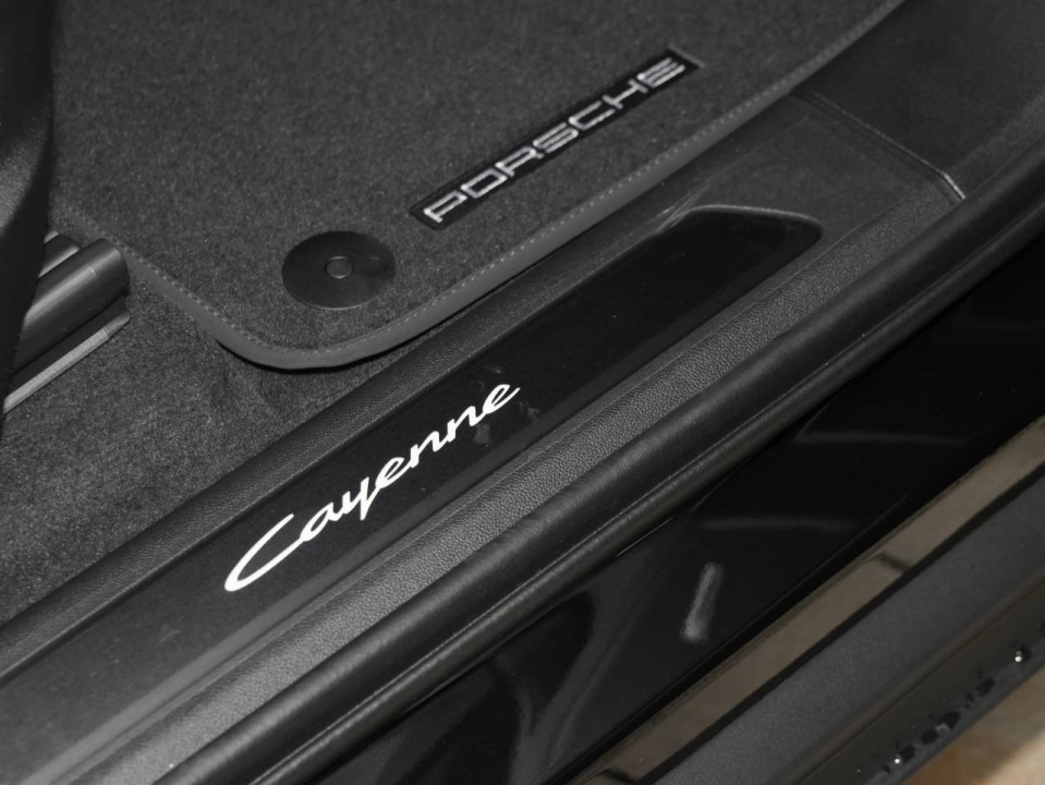 Porsche Cayenne E-Hybrid - foto 22