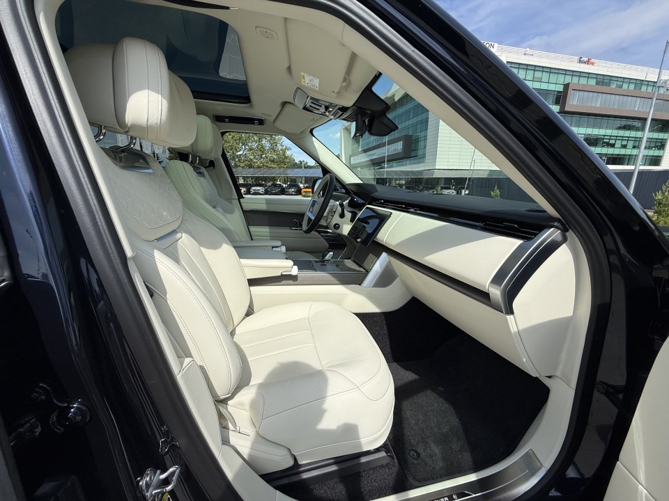 Land Rover Range Rover SV P615 - foto 16