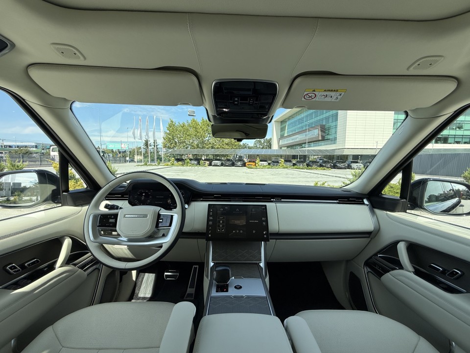 Land Rover Range Rover SV P615 - foto 22