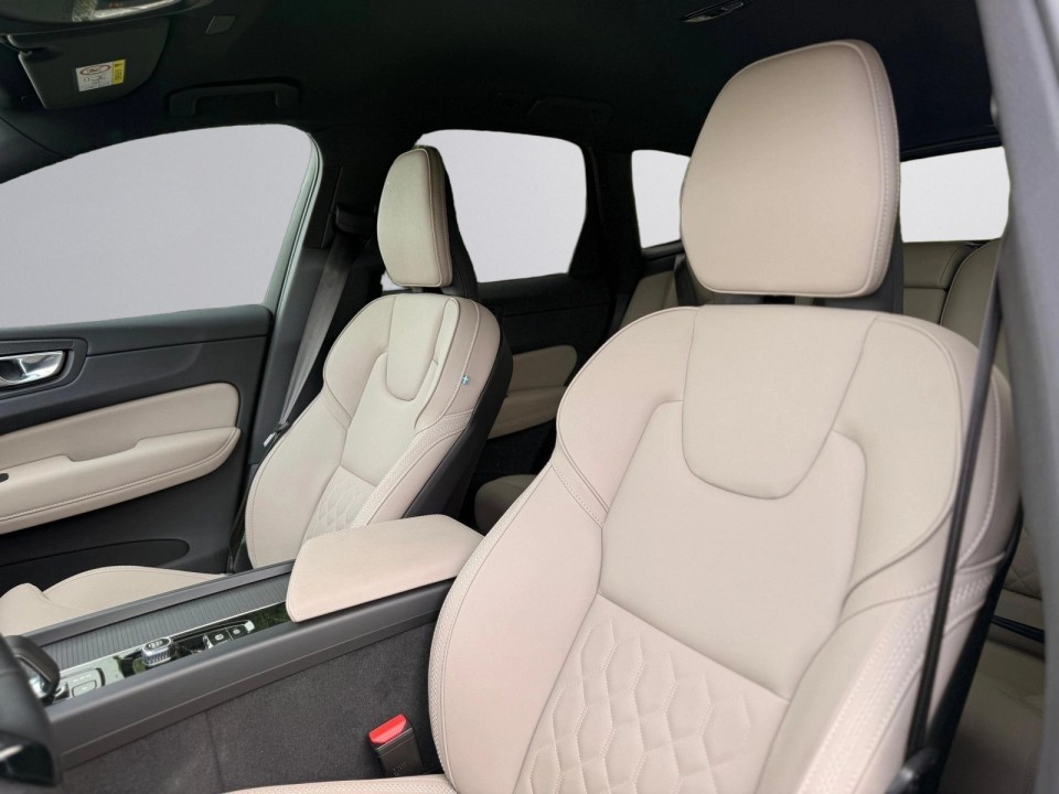 Volvo XC 60 - foto 26