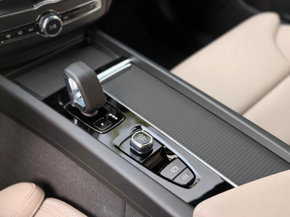 Volvo XC 60 - foto 17