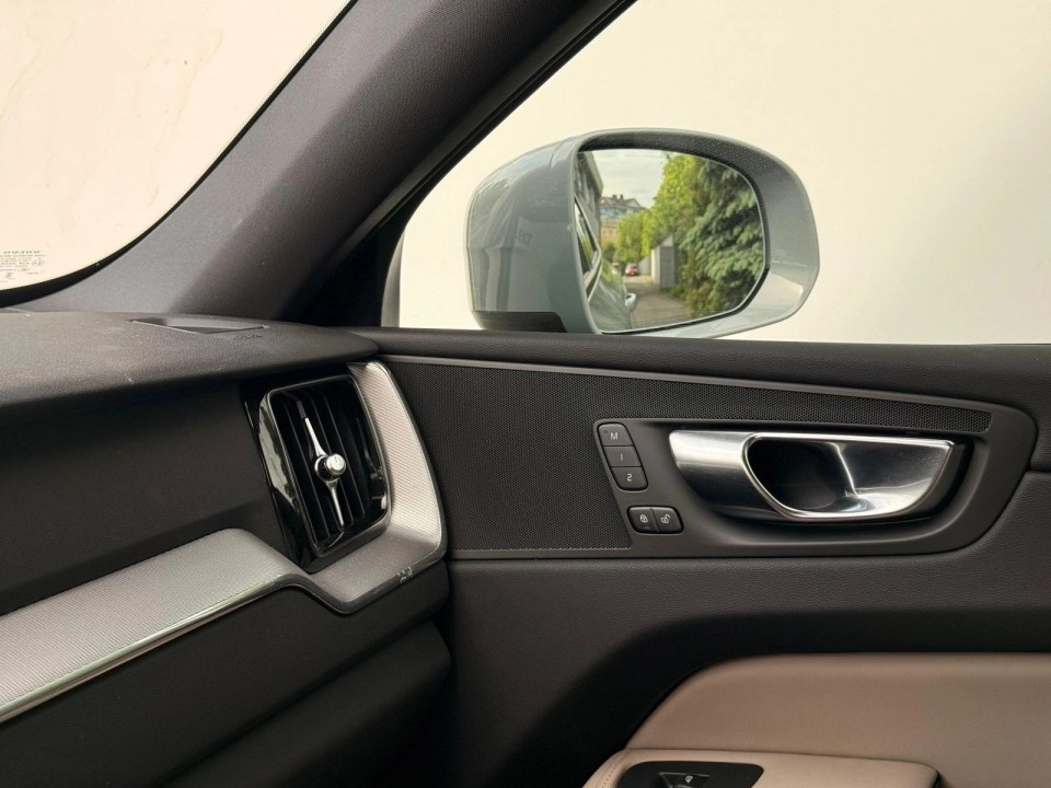 Volvo XC 60 - foto 33