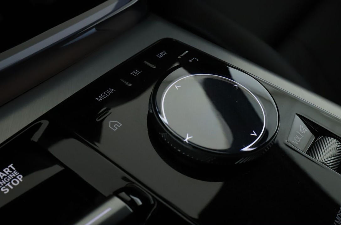 BMW X3 xDrive30e M-Sport - foto 27