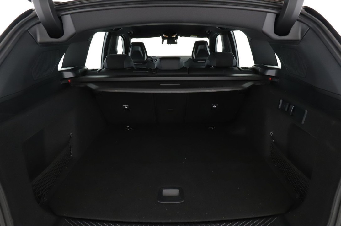 BMW X3 xDrive30e M-Sport - foto 32
