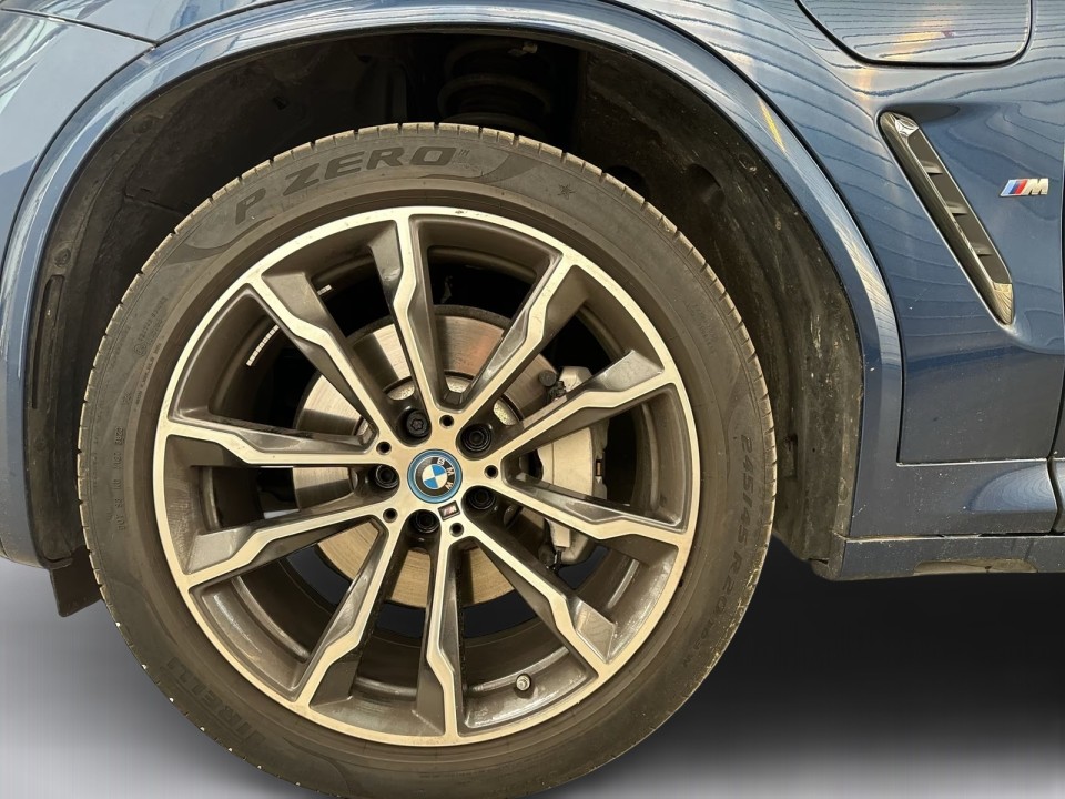 BMW X3 xDrive30e - foto 21