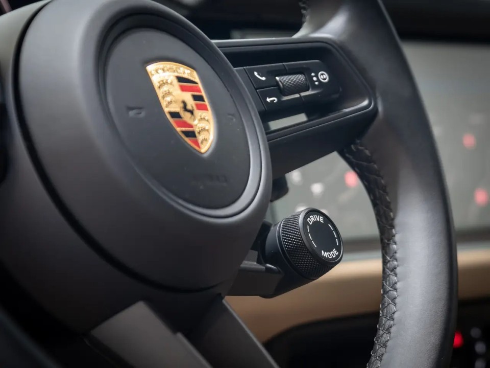 Porsche Cayenne - foto 10