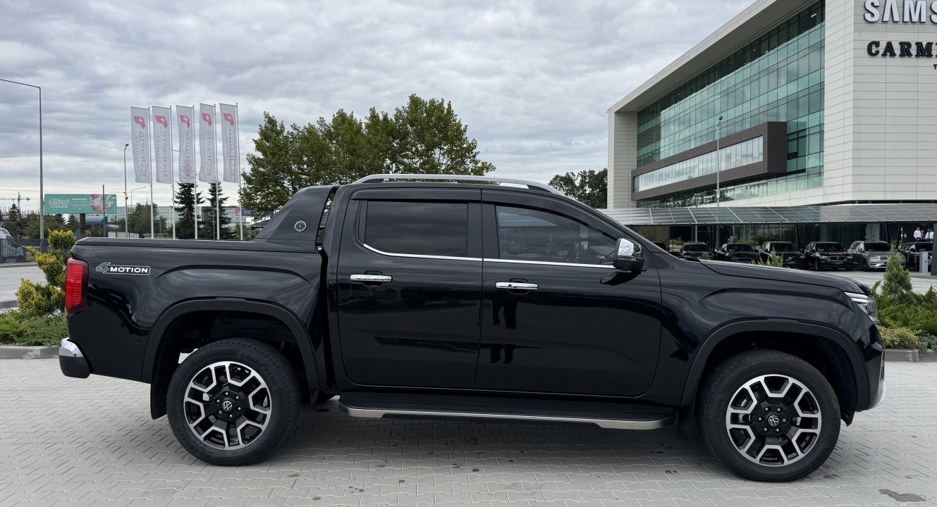 Volkswagen Amarok Aventura V6 (2)