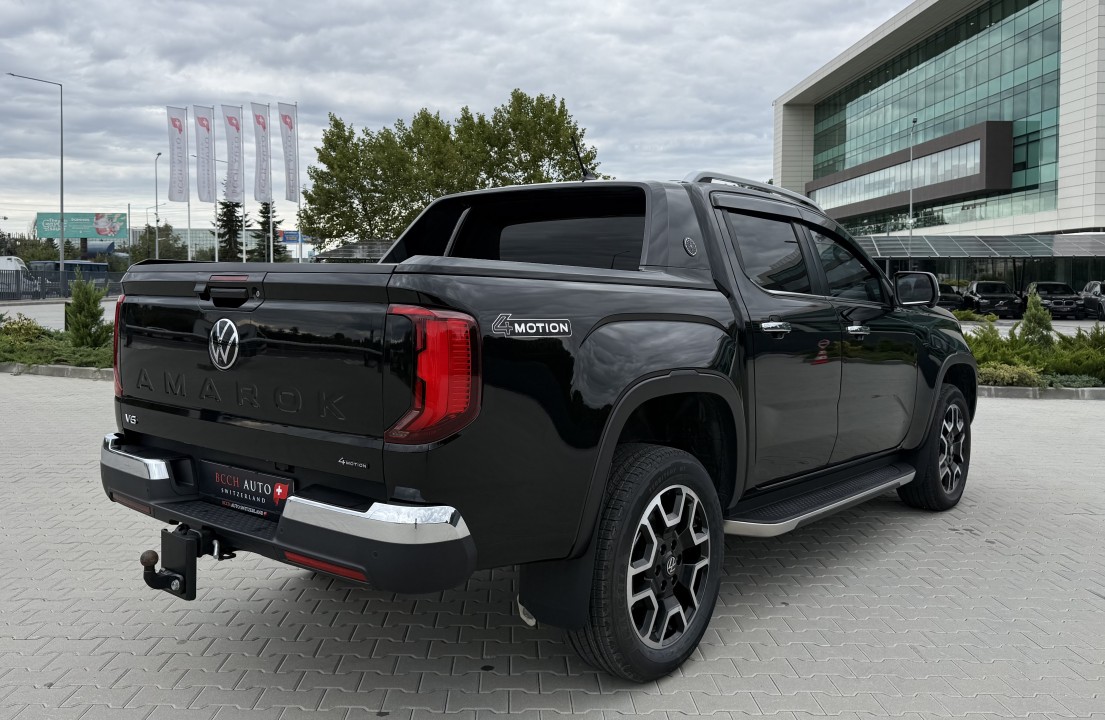 Volkswagen Amarok Aventura V6 (3)