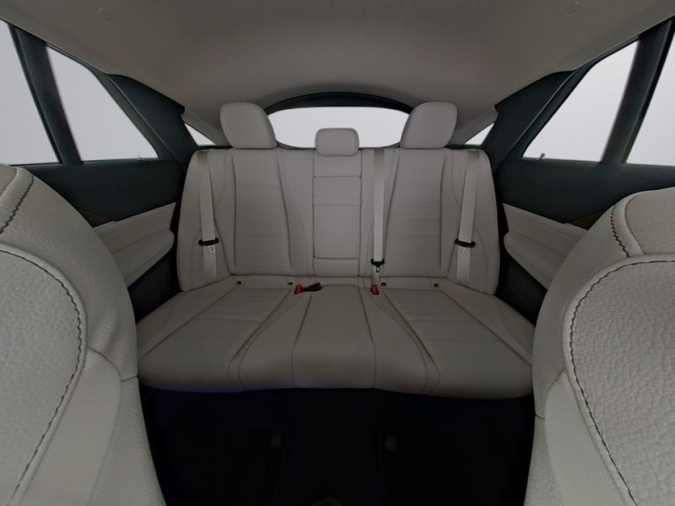 Mercedes-Benz GLE Coupé Mercedes-Benz GLE 400e 4MATIC Coupé AMG (4)