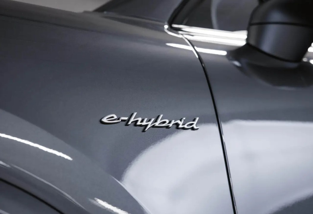 Porsche Cayenne S E-Hybrid - foto 35