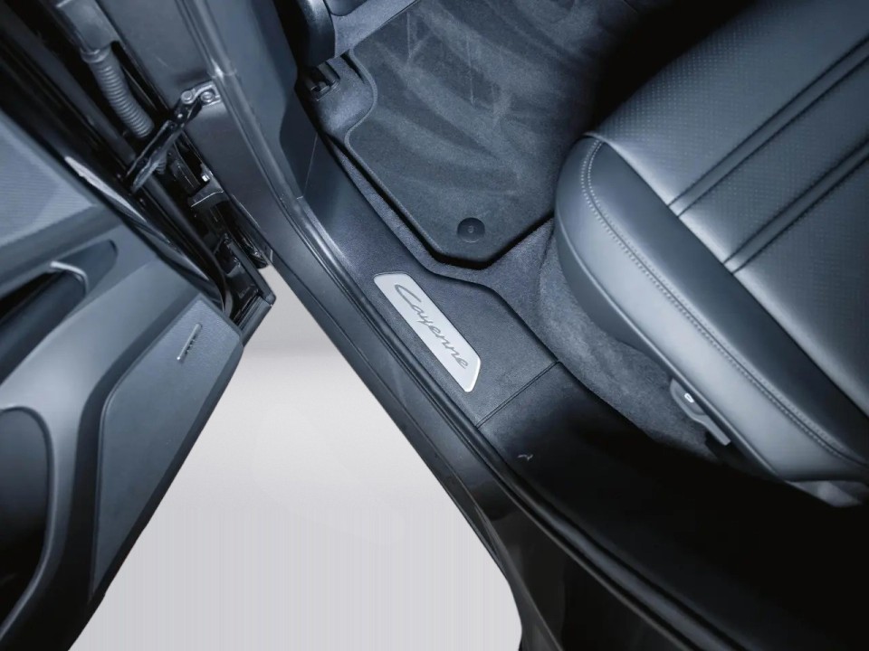 Porsche Cayenne S E-Hybrid - foto 32