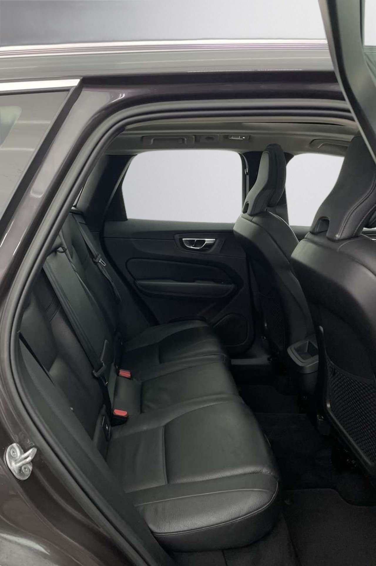 Volvo XC 60 Volvo XC60 B4 D AWD PLUS BRIGHT - foto 9