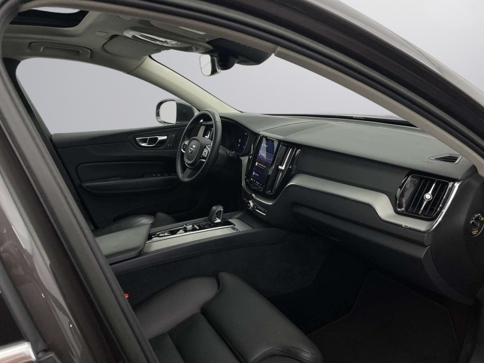 Volvo XC 60 Volvo XC60 B4 D AWD PLUS BRIGHT - foto 7