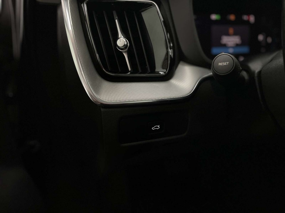 Volvo XC 60 Volvo XC60 B4 D AWD PLUS BRIGHT - foto 19