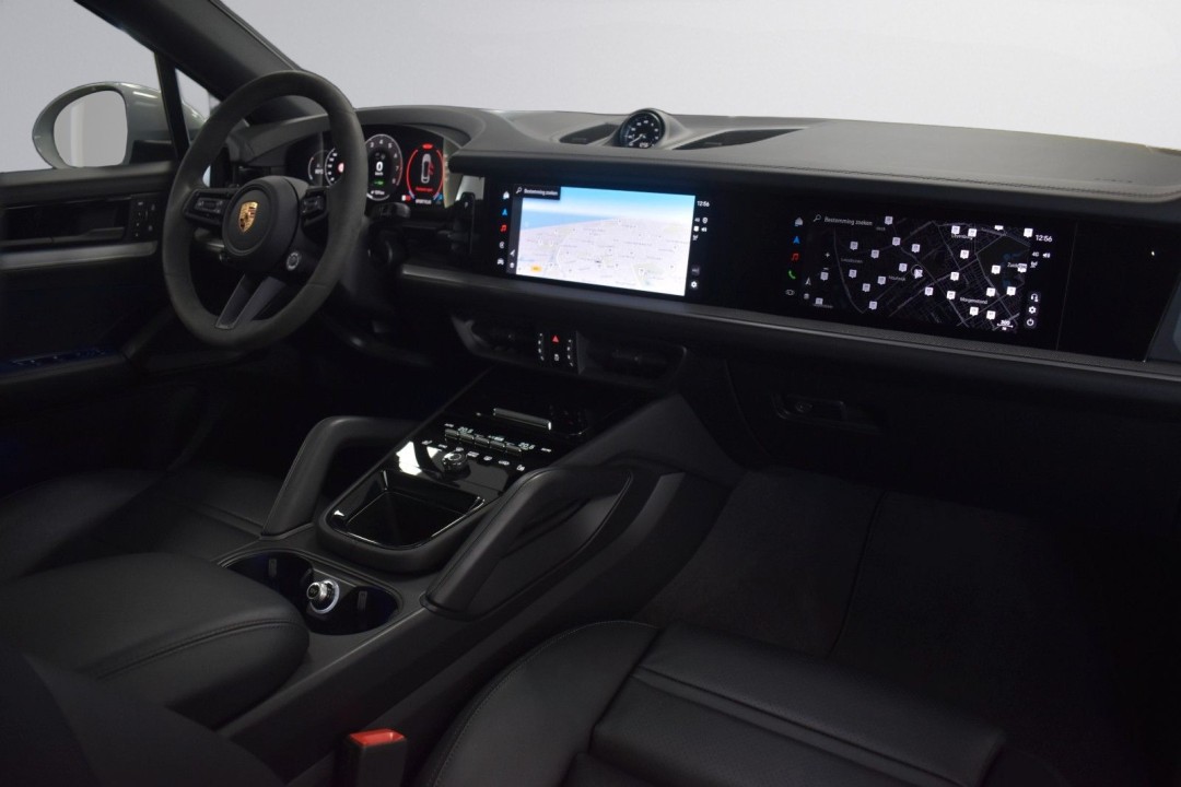 Porsche Cayenne Coupe E-Hybrid - foto 8