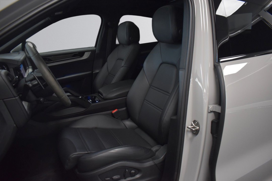 Porsche Cayenne Coupe E-Hybrid - foto 6