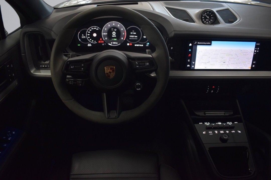 Porsche Cayenne Coupe E-Hybrid - foto 9