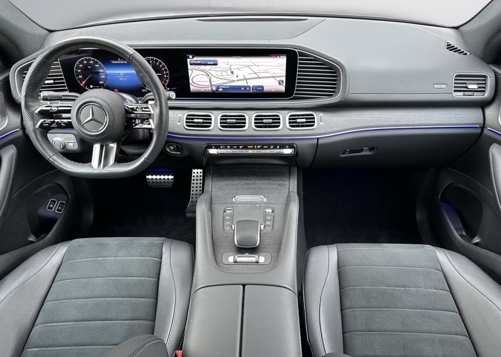 Mercedes-Benz GLE Coupé 400e 4MATIC AMG - foto 11