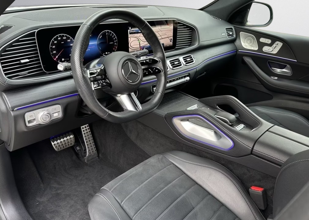 Mercedes-Benz GLE Coupé 400e 4MATIC AMG - foto 12