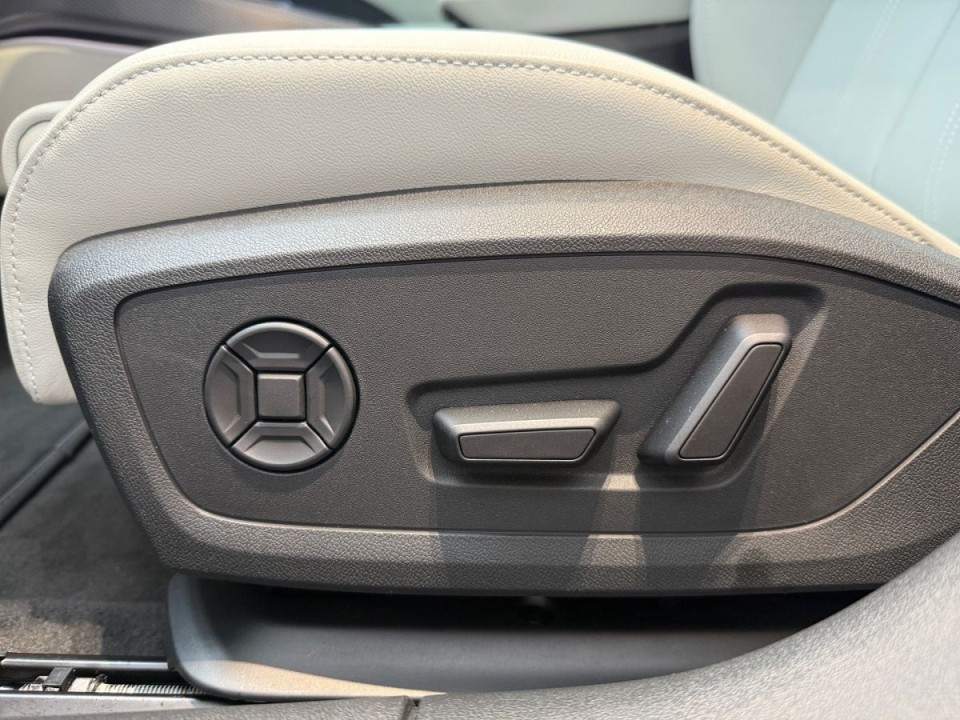 Audi A6 e-hybrid Quattro S-Tronic - foto 12