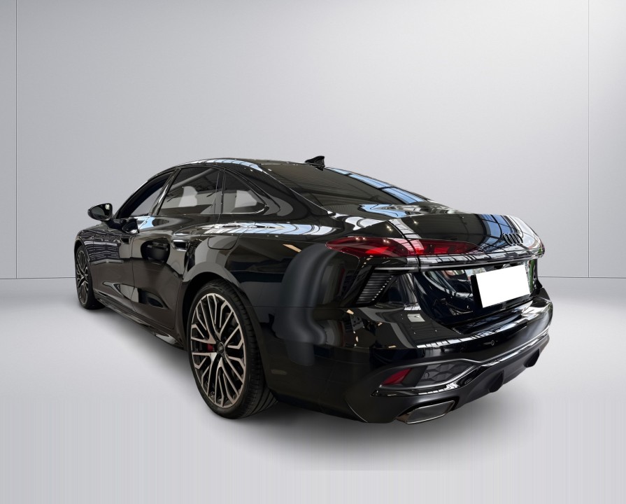 Audi A6 e-hybrid Quattro S-Tronic (5)
