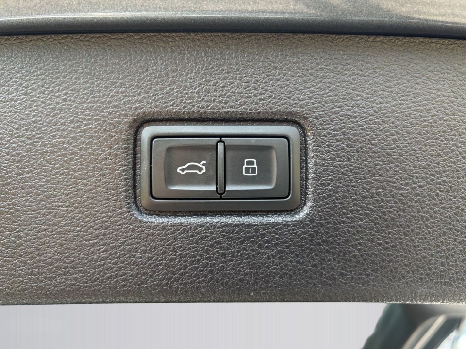 Audi Q7 55 TFSI Quattro S-line - foto 18