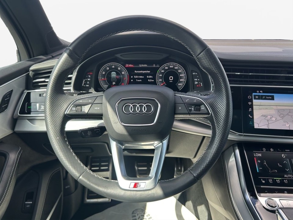Audi Q7 55 TFSI Quattro S-line (5)