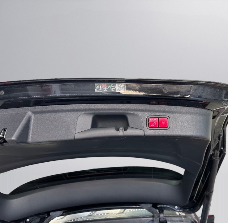 Mercedes-Benz GLE 400e 4MATIC AMG Line - foto 17