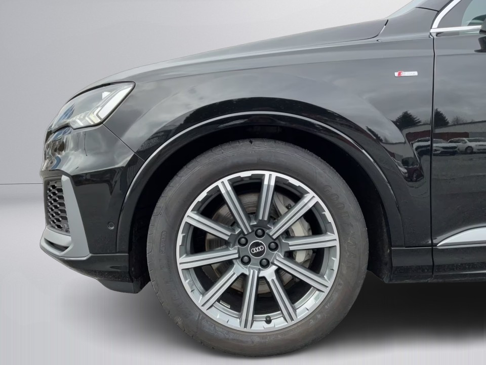 Audi Q7 55 TFSI Quattro Tiptronic S-line - foto 16