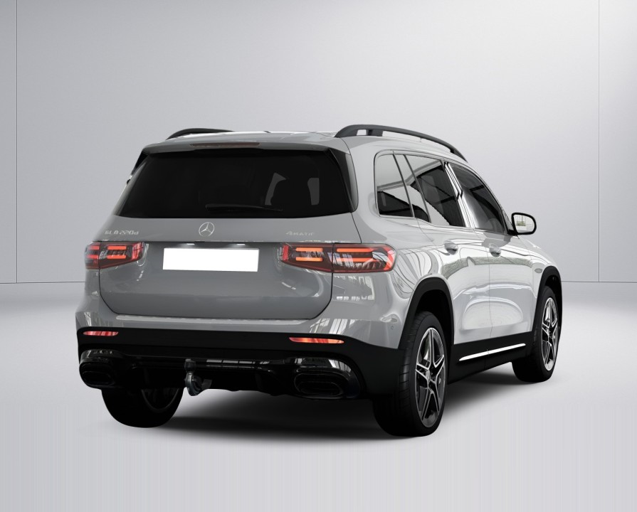 Mercedes-Benz GLB 220d 4MATIC AMG (5)