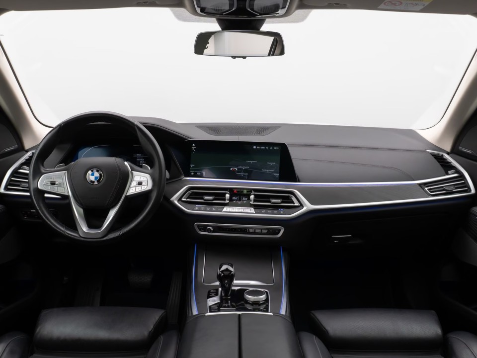 BMW X7 xDrive40d - foto 23