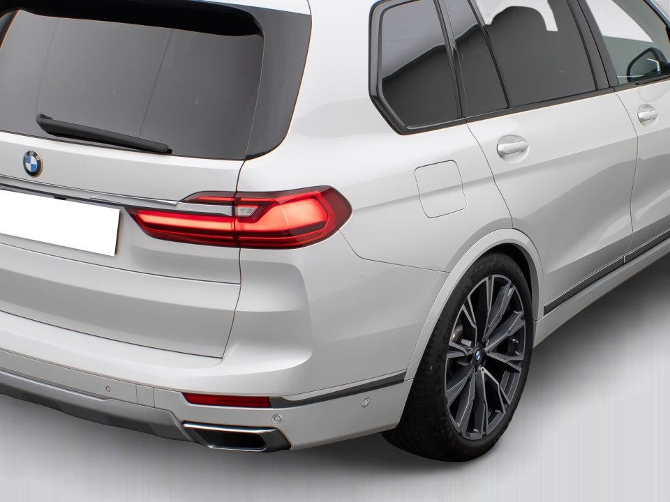 BMW X7 xDrive40d - foto 41