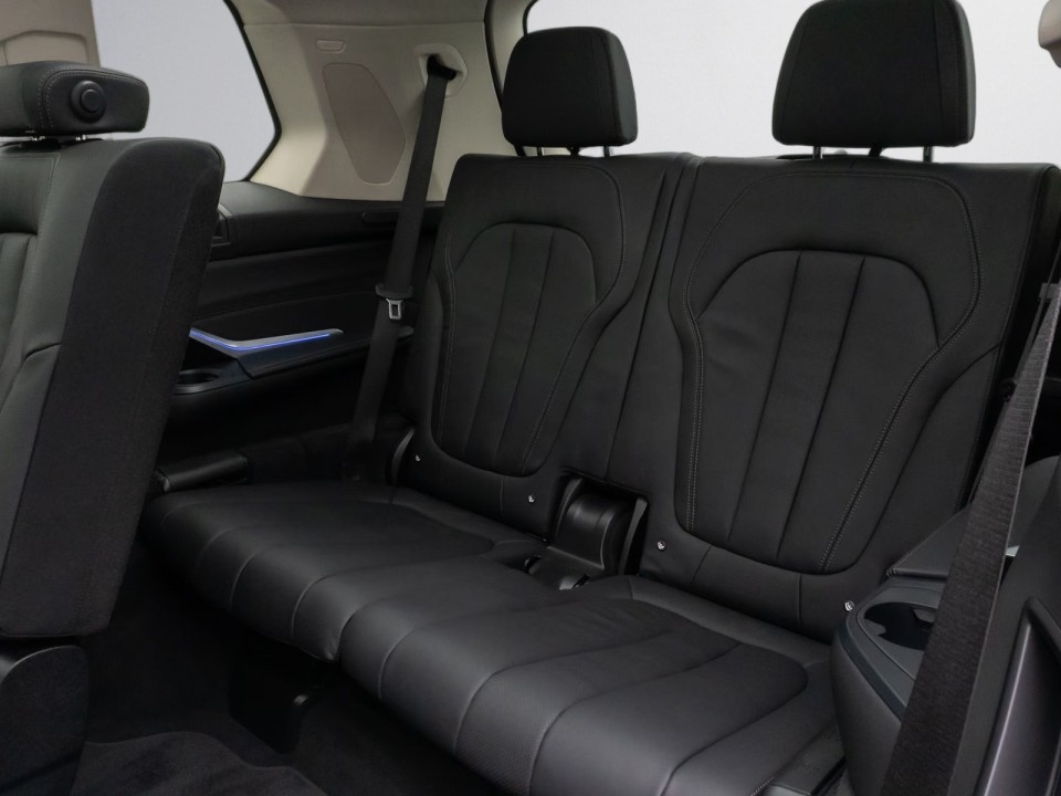 BMW X7 xDrive40d - foto 16