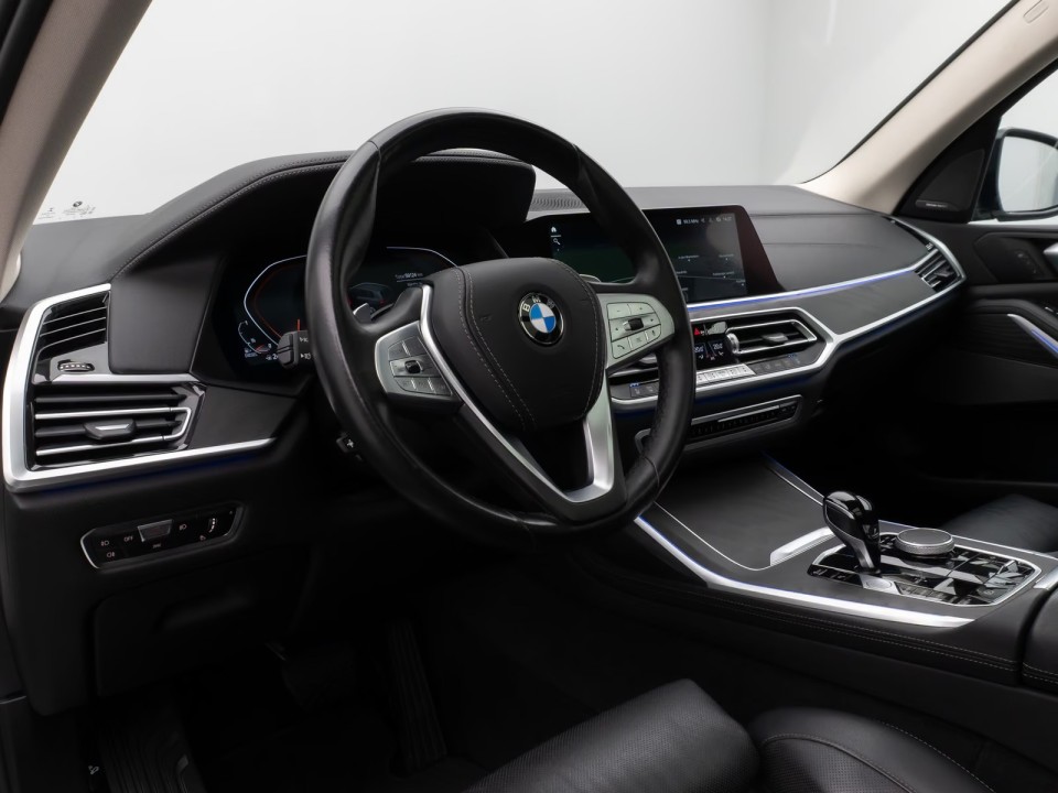 BMW X7 xDrive40d - foto 14