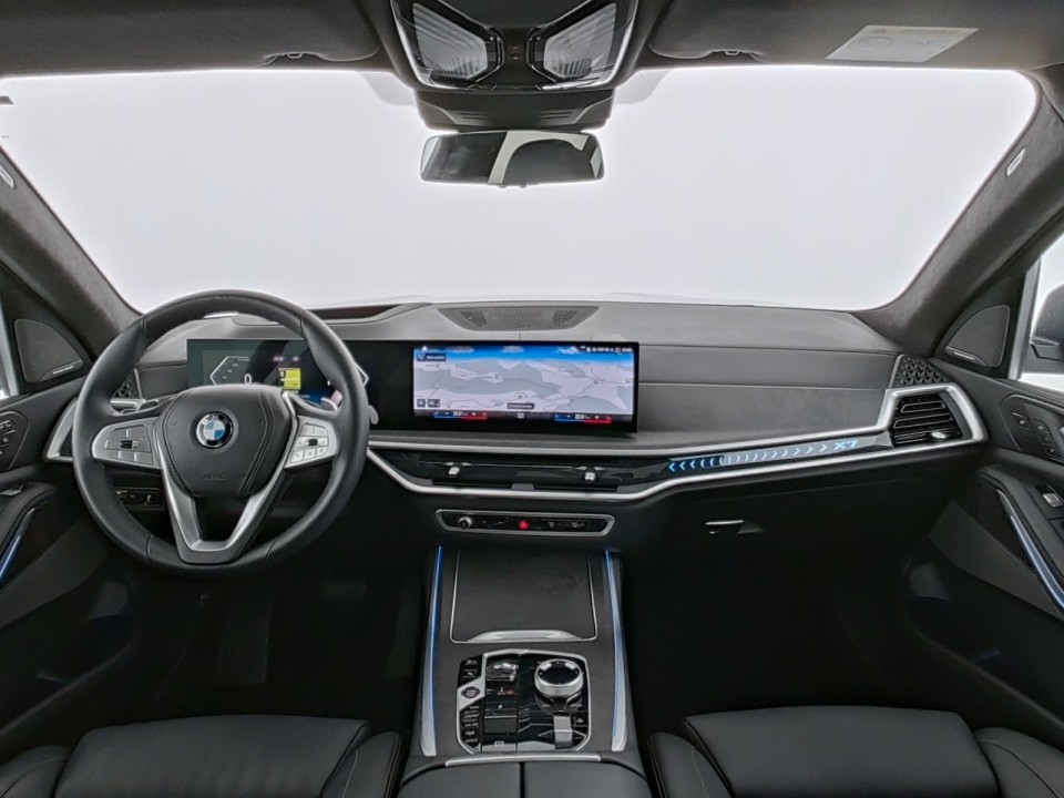 BMW X7 - foto 12