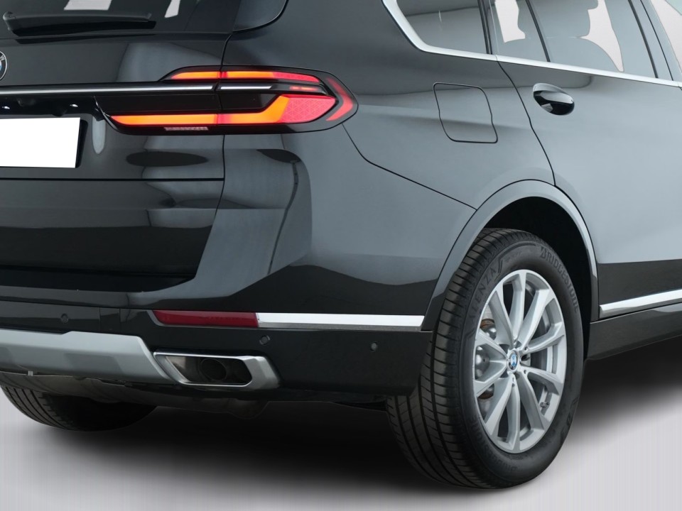 BMW X7 - foto 16