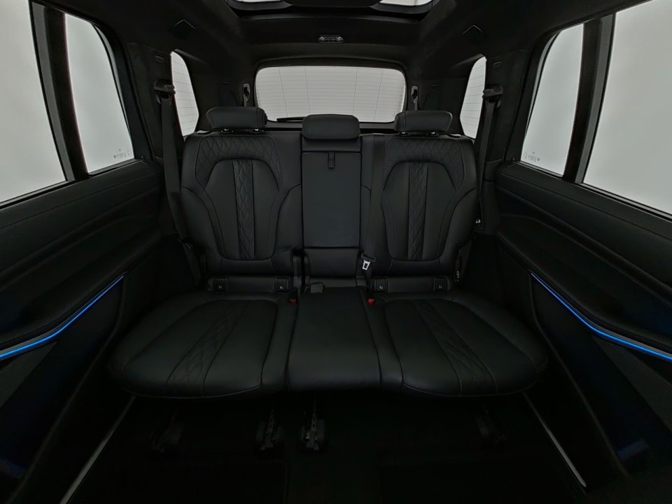 BMW X7 - foto 13