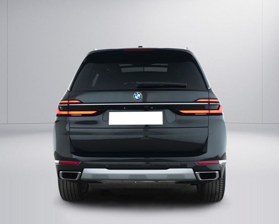 BMW X7 (5)