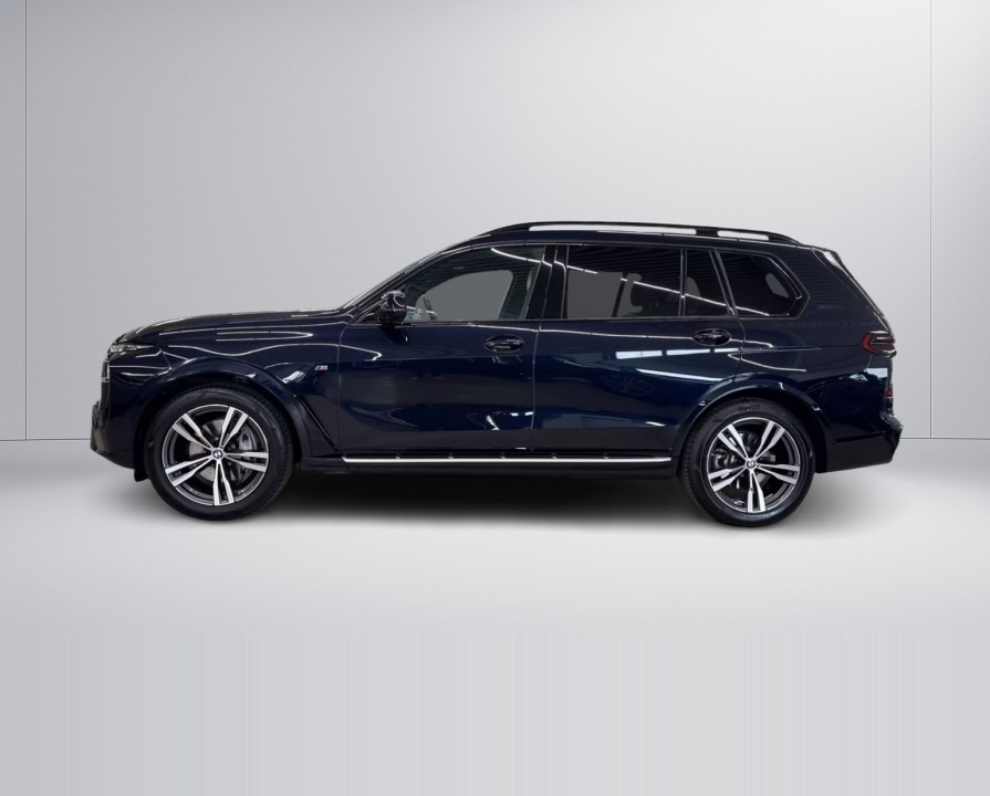 BMW X7 xDrive40i M-SPORT - foto 6