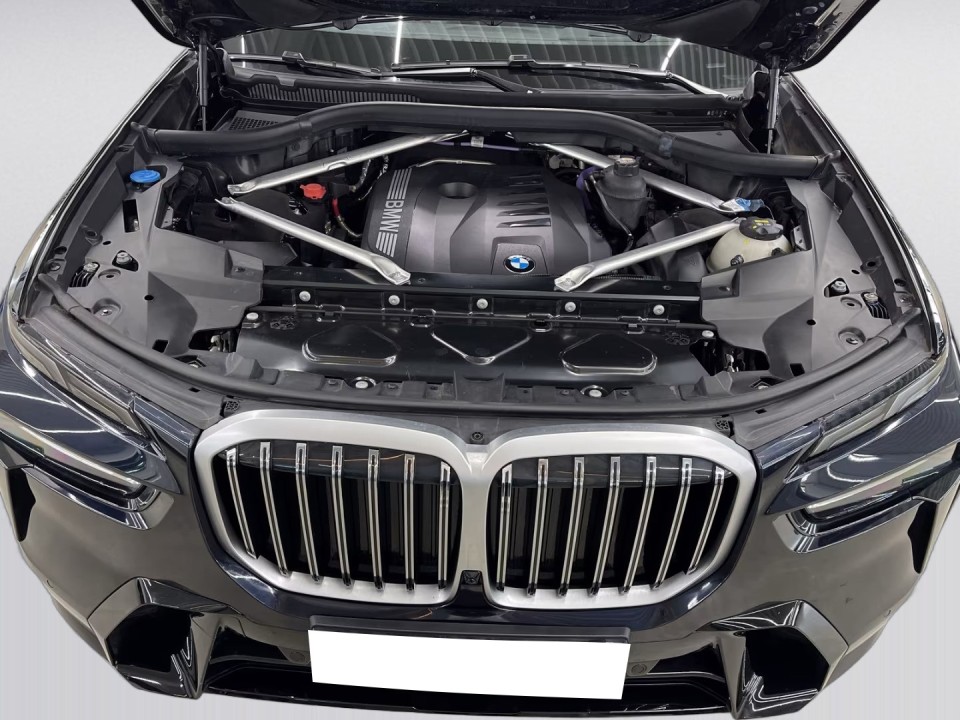 BMW X7 xDrive40i M-SPORT - foto 18