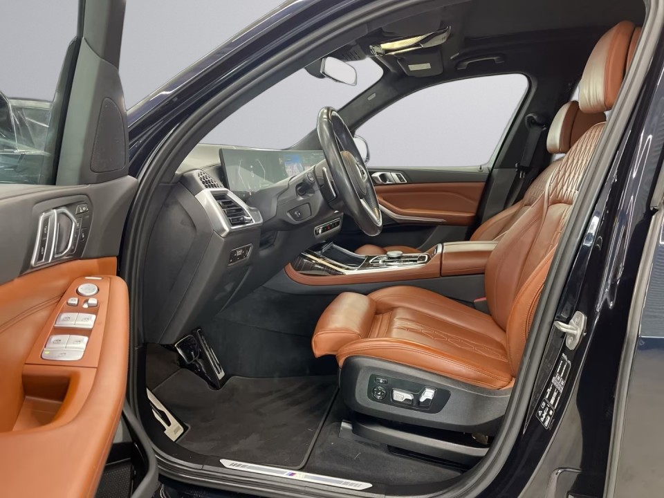 BMW X7 xDrive40i M-SPORT - foto 7