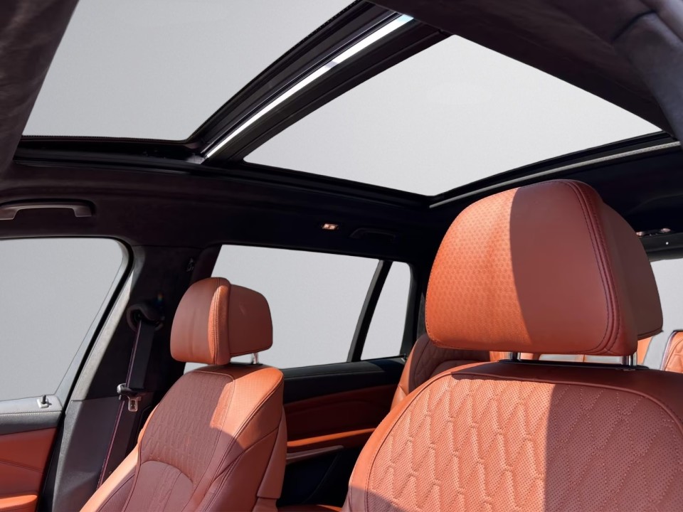 BMW X7 M60i xDrive M-Sport - foto 29
