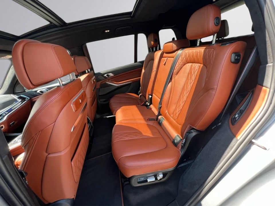 BMW X7 M60i xDrive M-Sport - foto 32