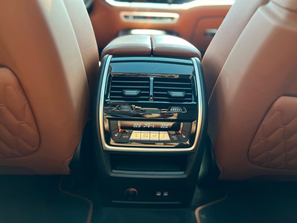 BMW X7 M60i xDrive M-Sport - foto 28