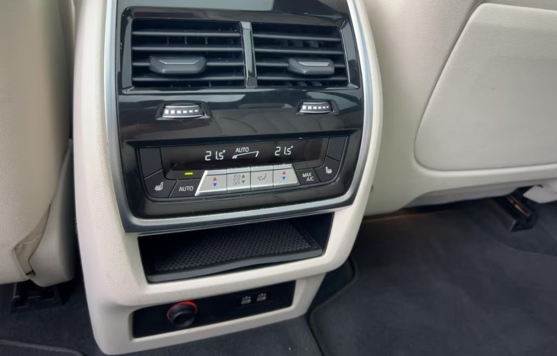 BMW X7 xDrive40d - foto 13