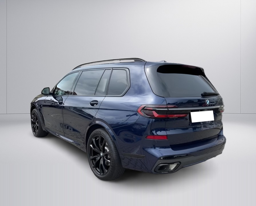 BMW X7 xDrive40d (3)