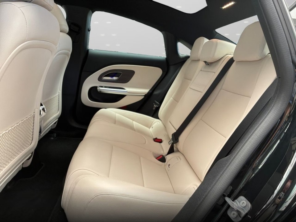 Mercedes-Benz CLA 250 +EQ - foto 14