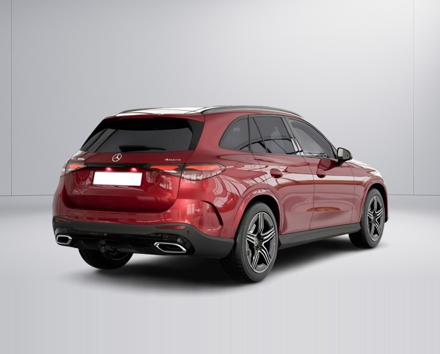 Mercedes-Benz GLC 300e 4MATIC AMG (4)